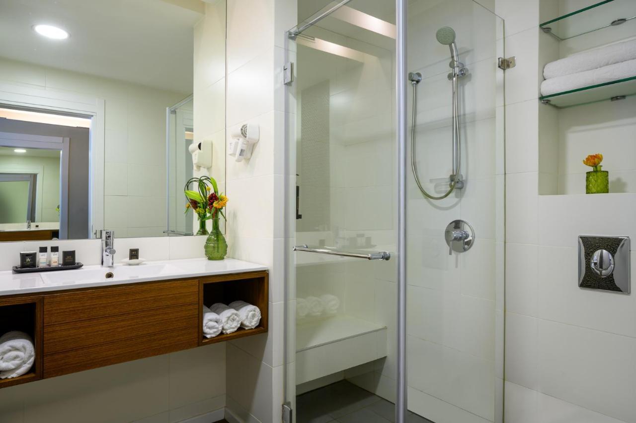 Sadot Hotel Ben Gurion Airport - An Atlas Boutique Hotel Beer Yaakov Zewnętrze zdjęcie
